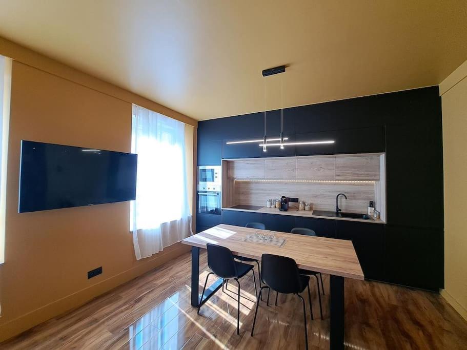 Geneve - Logement Fastueux Apartment Реймс Екстериор снимка